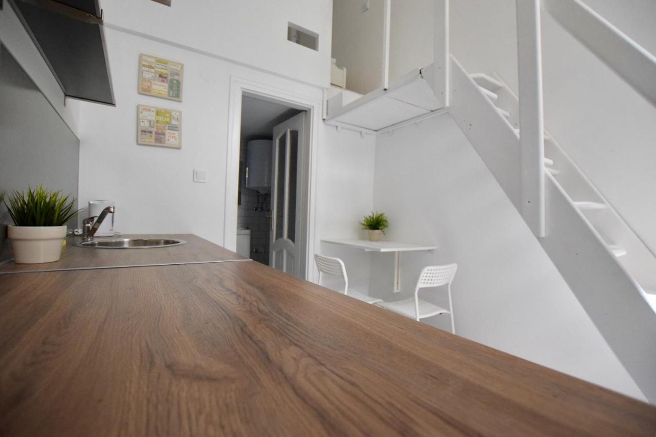 Budget Apartment By Hi5 - Kertesz Street Budapest Bagian luar foto